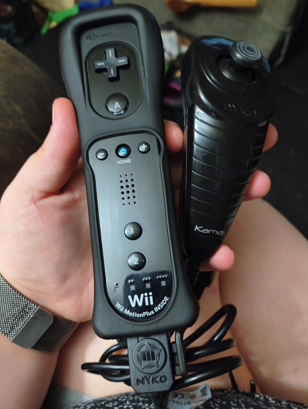 Nintendo Wii Remote Plus Motion Controller - Black Tested W/Nunchuck